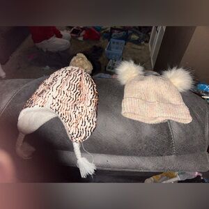 Kids' Pom-Pom Knit Hat Set - Black and Cream